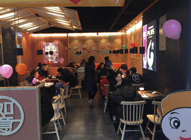 火了！如意餛飩新店開業(yè)，“配齊”美食+靚店！