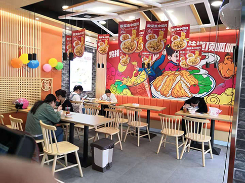 開(kāi)餛飩店辛苦嗎?成功創(chuàng)業(yè)需要付出100%辛苦的汗水！