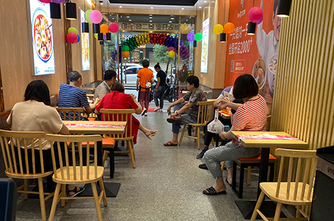 熱烈祝賀湖北黃石如意餛飩大冶實驗中學店盛大開業(yè)！